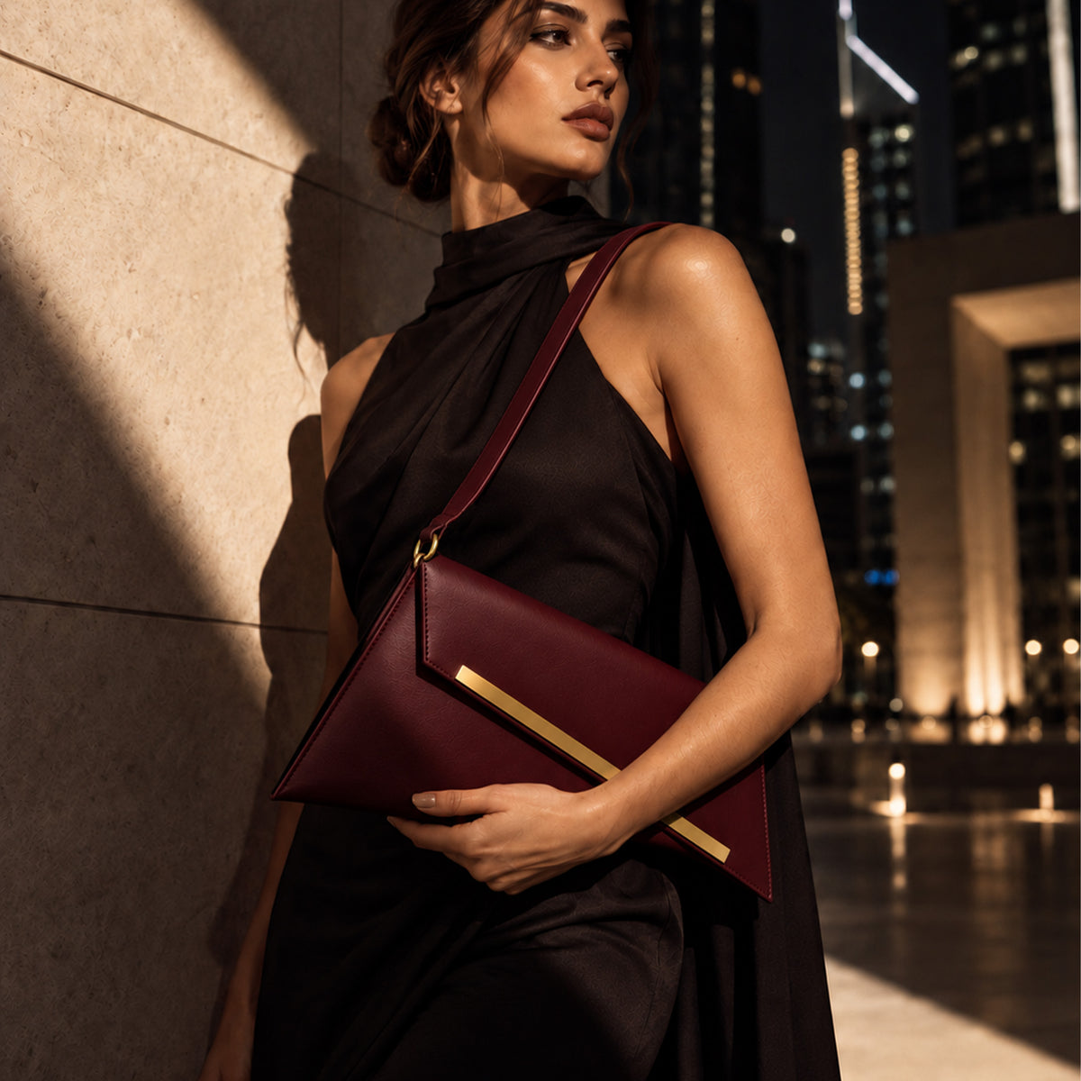 01 Triangulum Type M2 | Luxury Handcrafted Designer Clutch and Shoulder Bag | KYU (Copy)